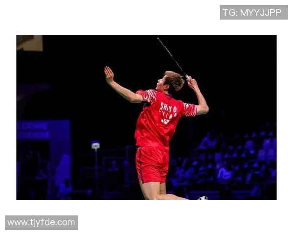 谁是足球场上最刚的球星 他的坚韧与霸气让人无法忽视 谁是足球场上最刚的球星 他的坚韧与霸气让人无法忽视